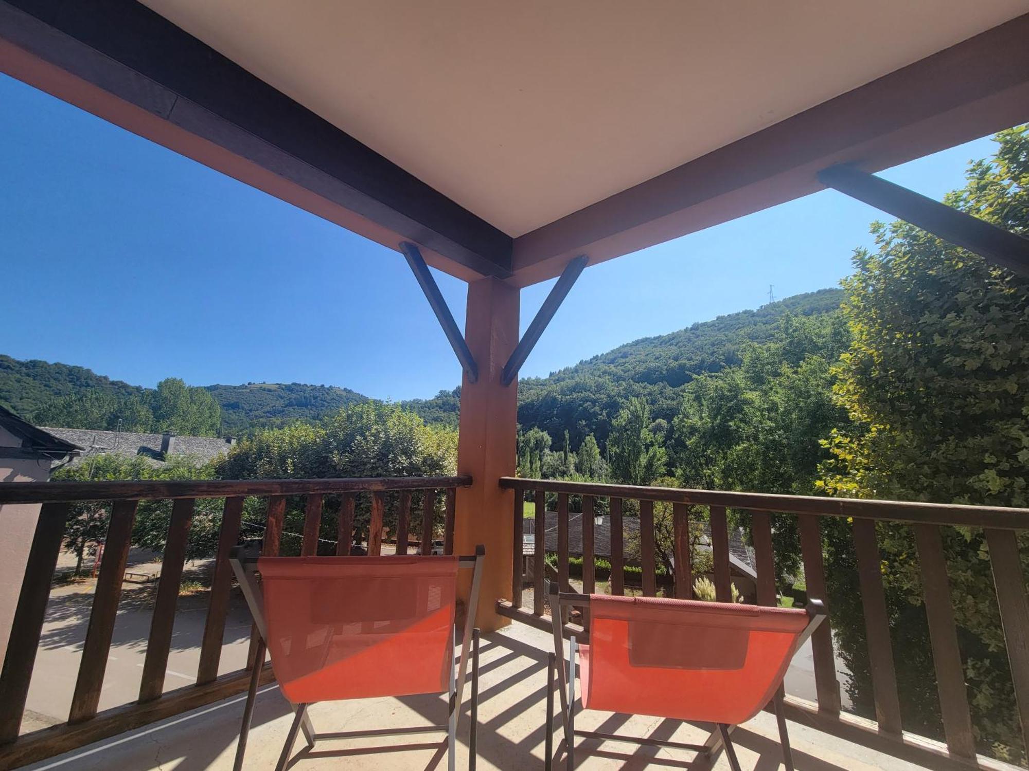 Aux Gorges Du Dourdou Hotel Conques-en-Rouergue Bagian luar foto